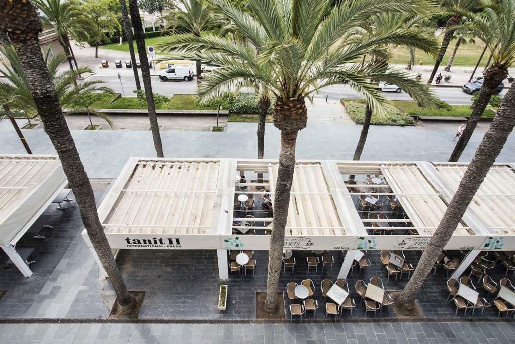 Atico A Primera Linea De Mar. Hotel Vilanova i la Geltrú Buitenkant foto